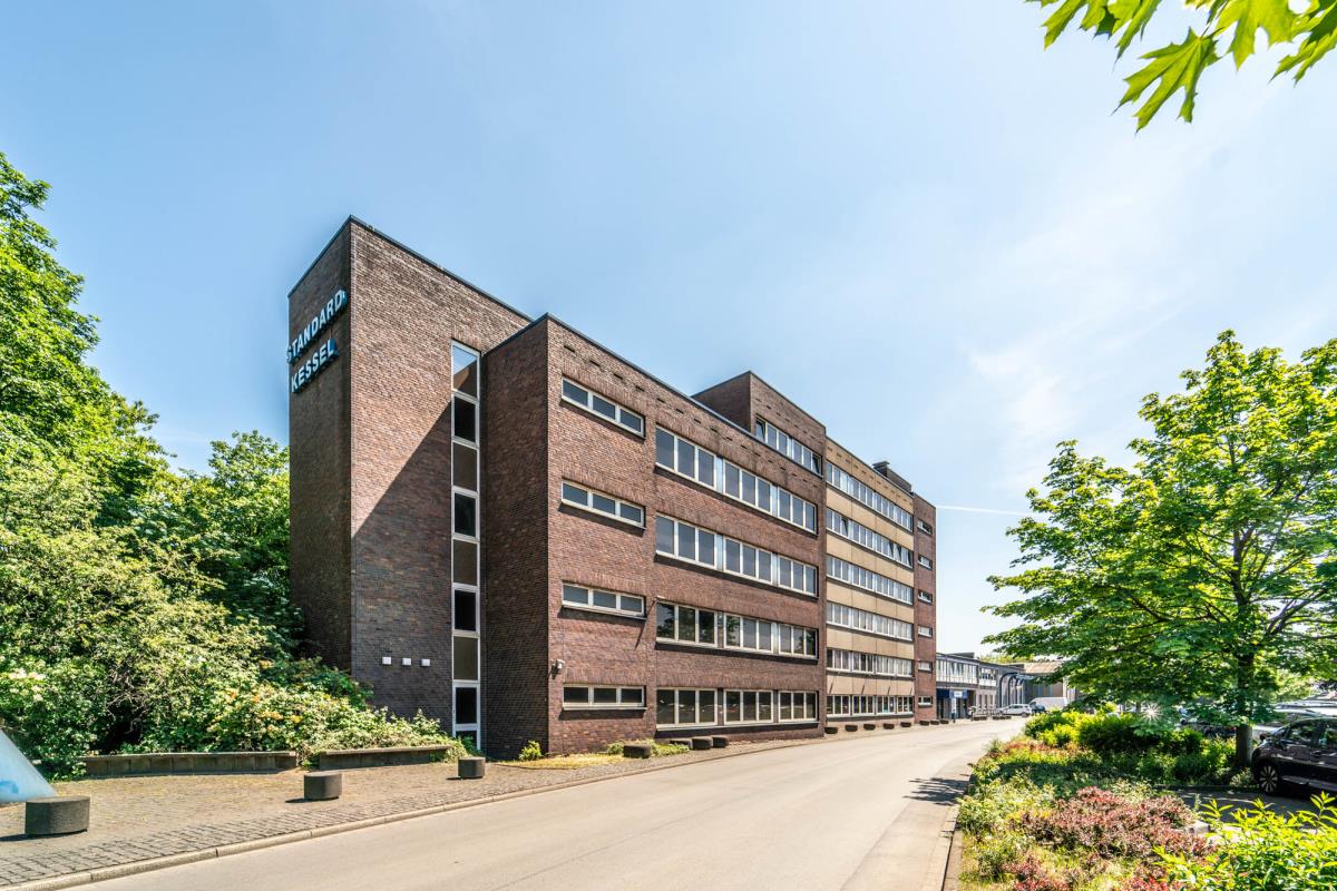 Bürofläche zur Miete provisionsfrei 6,90 € 820 m²<br/>Bürofläche ab 820 m²<br/>Teilbarkeit Obermeiderich Duisburg 47138