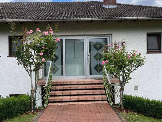 Wohnung zur Miete 1.400 € 5 Zimmer 160 m² An der Steig 0 Stadecken-Elsheim 55271