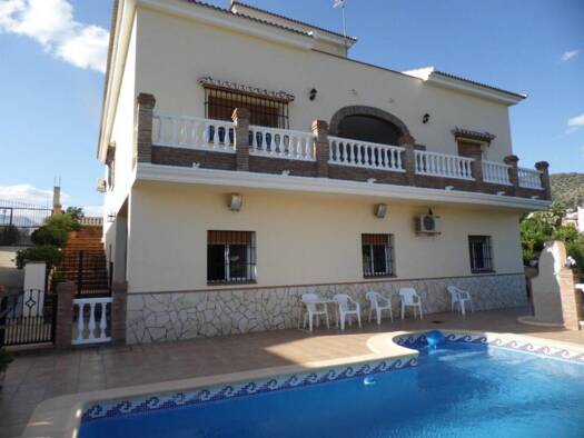 Villa zum Kauf 650.000 € 7 Zimmer 418 m² 412 m² Grundstück Alcaucín 29712