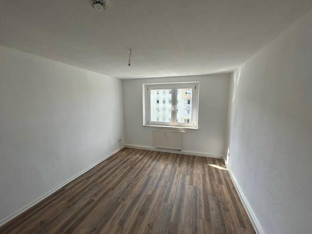 Wohnung zur Miete 328 € 2 Zimmer 48,9 m² 2. Geschoss Wilhelmstraße 92 Eisenhüttenstadt 15890