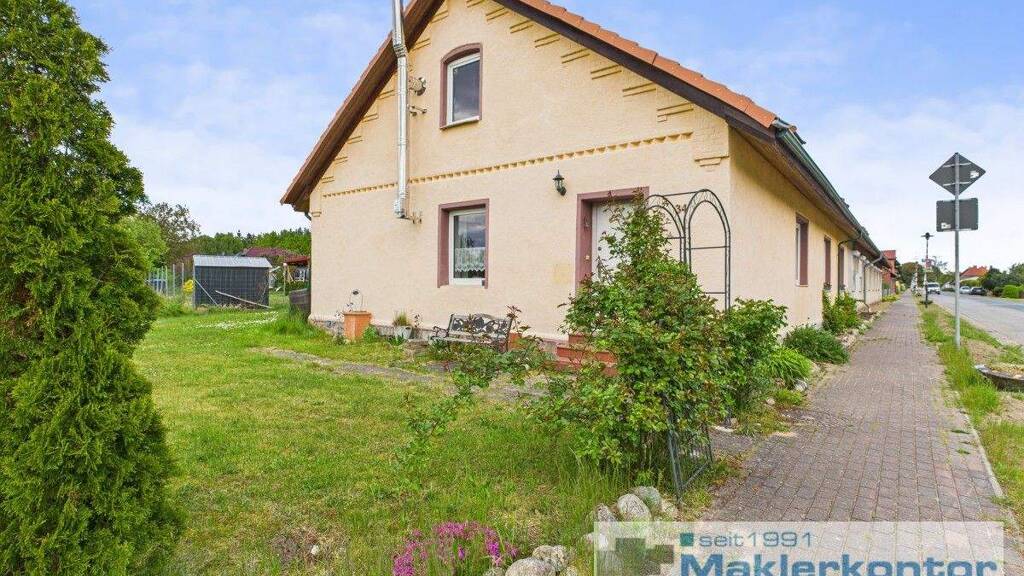 Reihenendhaus zum Kauf 160.000 € 3 Zimmer 90 m² 577 m² Grundstück Grüssow Fünfseen OT Satow 17213