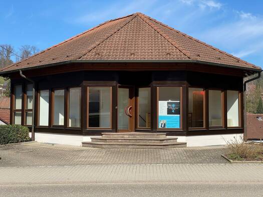 Ausstellungsfläche zum Kauf 245.000 € 107 m² Verkaufsfläche Maulbronn 75433