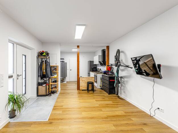 Wohnung zum Kauf 210.000 € 2 Zimmer 60 m² EG Nordbahnhof Weiterer Innenstadtgürtel West / Nord / Ost 90408