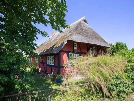 Einfamilienhaus zum Kauf 1.395.000 € 7 Zimmer 220 m² 1.780 m² Grundstück Wustrow 18347