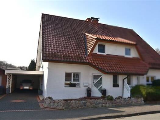 Doppelhaushälfte zum Kauf 450.000 € 4 Zimmer 114,7 m² 262 m² Grundstück Stukenbrock Schloß Holte-Stukenbrock 33758