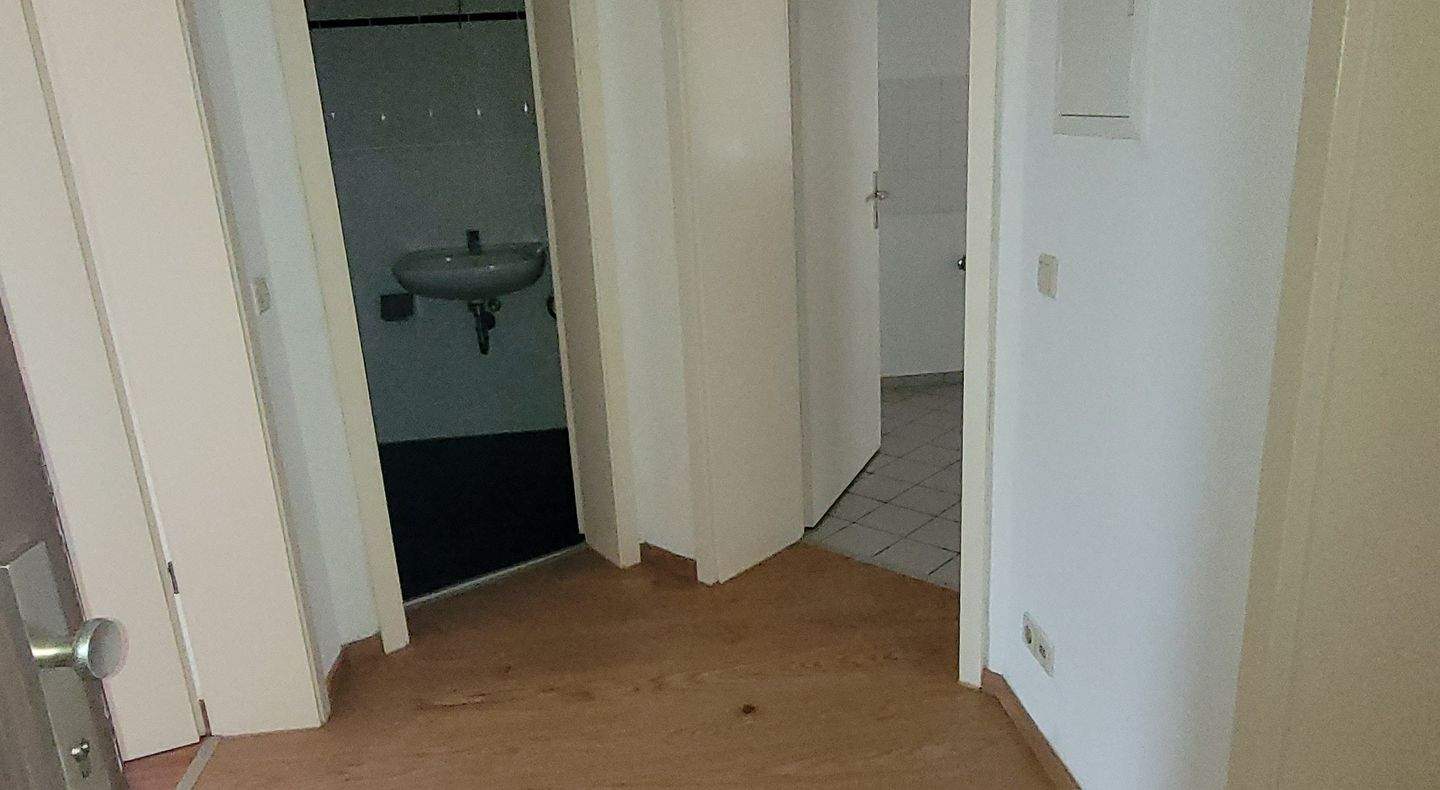 Property thumbnail 4