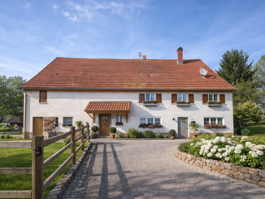 Haus zum Kauf 7 Zimmer 140 m² 7.819 m² Grundstück frei ab 01.09.2026 Weiler Rainau 73492