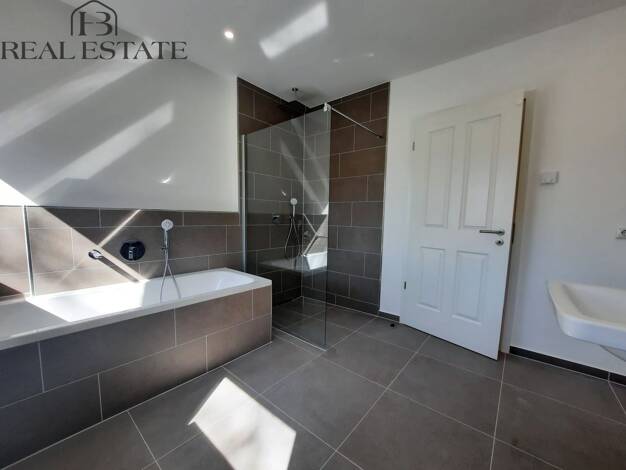 Wohnung zur Miete 757 € 3 Zimmer 75,7 m² 1. Geschoss frei ab sofort Alt Salbke 67 Salbke Magdeburg 39122