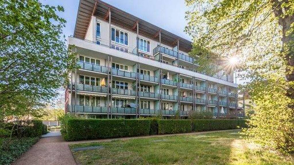 Wohnung zur Miete 605 € 2 Zimmer 61,8 m² 3. Geschoss frei ab 11.04.2026 Comeniusstr. 30B Johannstadt-Süd Dresden 01307