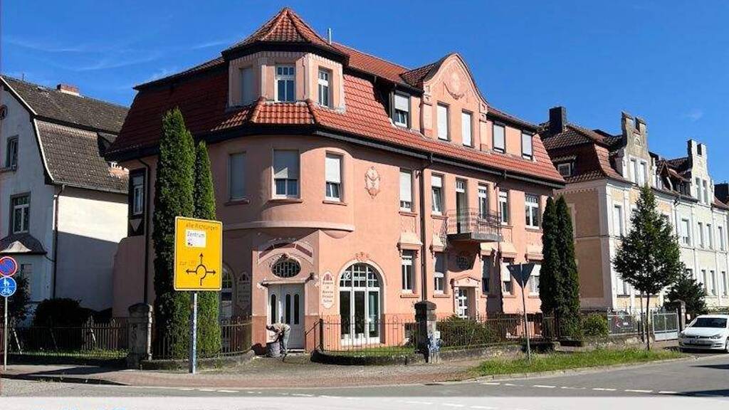Mehrfamilienhaus zum Kauf 450.000 € 16 Zimmer 399 m² 507 m² Grundstück Salzwedel 29410