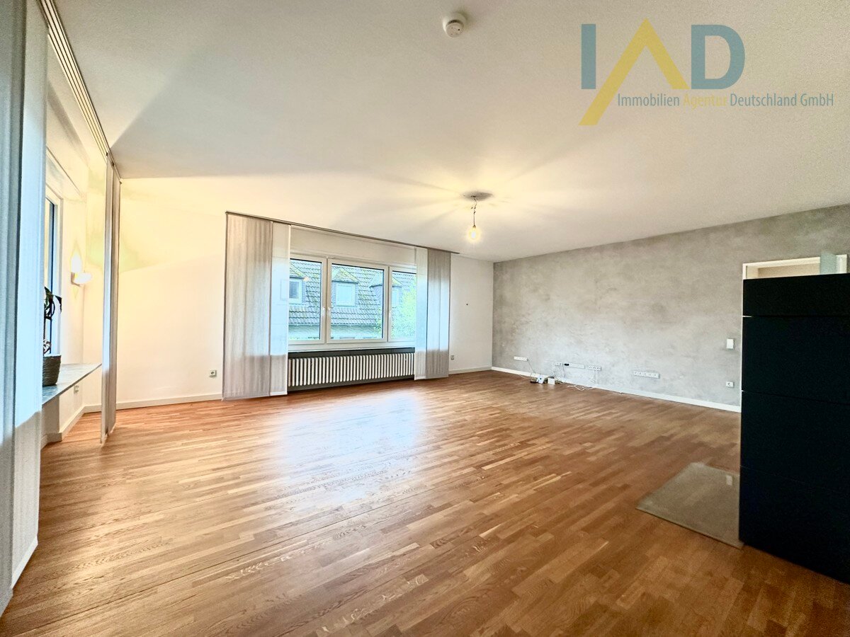 Einfamilienhaus zum Kauf 665.000 € 8 Zimmer 196 m²<br/>Wohnfläche 497 m²<br/>Grundstück Auf dem Hüls / Eichendorffstraße Mettmann 40822