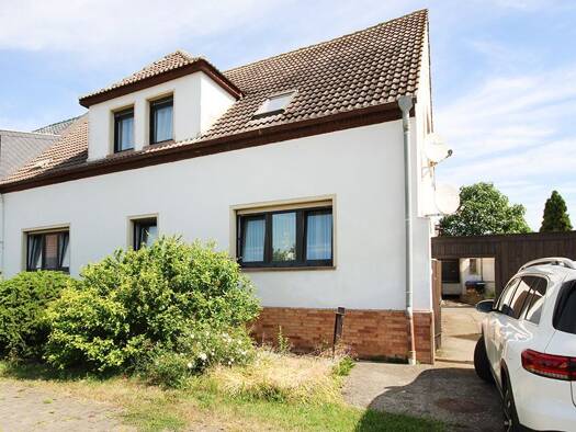 Einfamilienhaus zum Kauf 89.000 € 5 Zimmer 145 m² 750 m² Grundstück Glöthe Staßfurt 39443