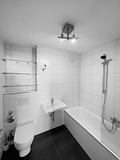 Wohnung zum Kauf 279.000 € 3 Zimmer 82,3 m² 2. Geschoss frei ab sofort Großschwarzenlohe Wendelstein 90530