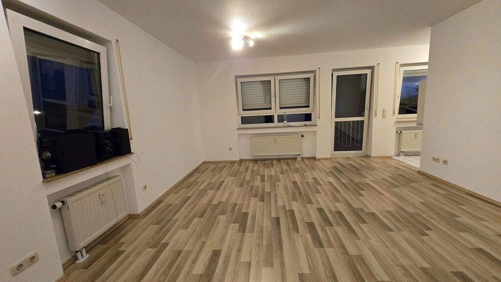 Studio zur Miete 550 € 1 Zimmer 39 m² 1. Geschoss Point 3 Hettstadt 97265