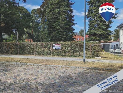 Grundstück zum Kauf 288.888 € 1.007 m² Grundstück frei ab sofort Bahnhofstr. 48 a Eichwalde 15732