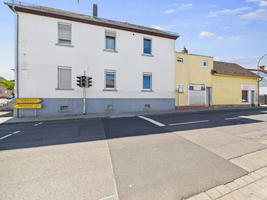 Mehrfamilienhaus zum Kauf 449.000 € 15 Zimmer 304 m² 763 m² Grundstück Beienheim Reichelsheim (Wetterau) 61203