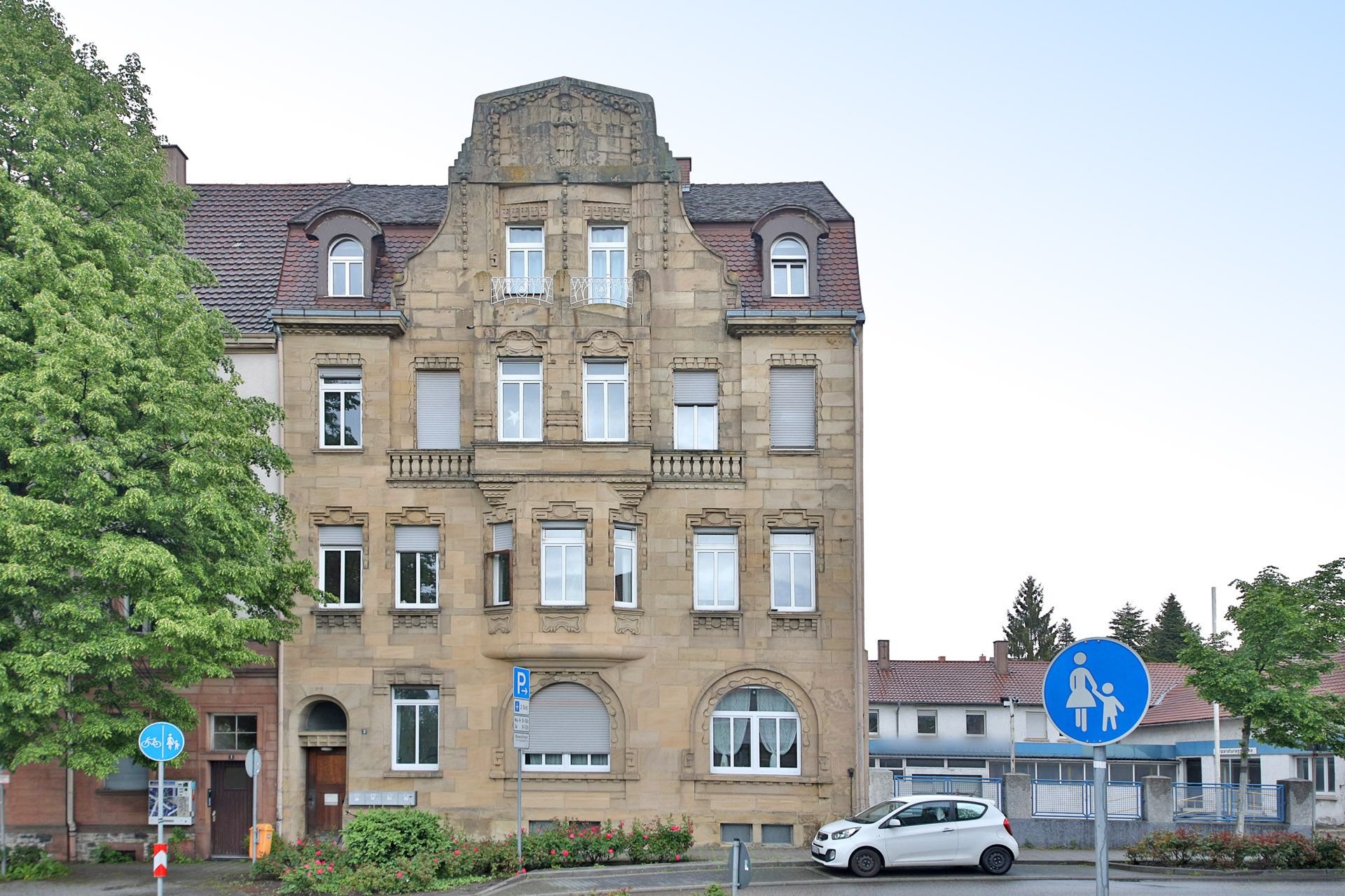 Mehrfamilienhaus zum Kauf provisionsfrei als Kapitalanlage geeignet 1.250.000 € 668 m²<br/>Wohnfläche 292 m²<br/>Grundstück Kernstadt - Nordost Bruchsal 76646