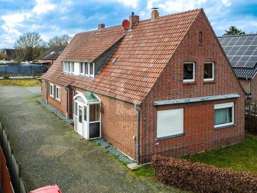 Mehrfamilienhaus zum Kauf 399.000 € 15 Zimmer 280 m² 802 m² Grundstück Papenburg 26871