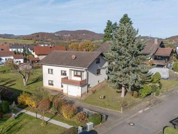 Einfamilienhaus zum Kauf 379.000 € 5 Zimmer 131 m² 1.111 m² Grundstück Fürth 64658
