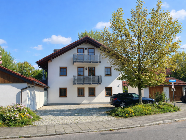 Wohnung zur Miete 1.110 € 3 Zimmer 80 m² 2. Geschoss frei ab sofort Parsdorf 85599