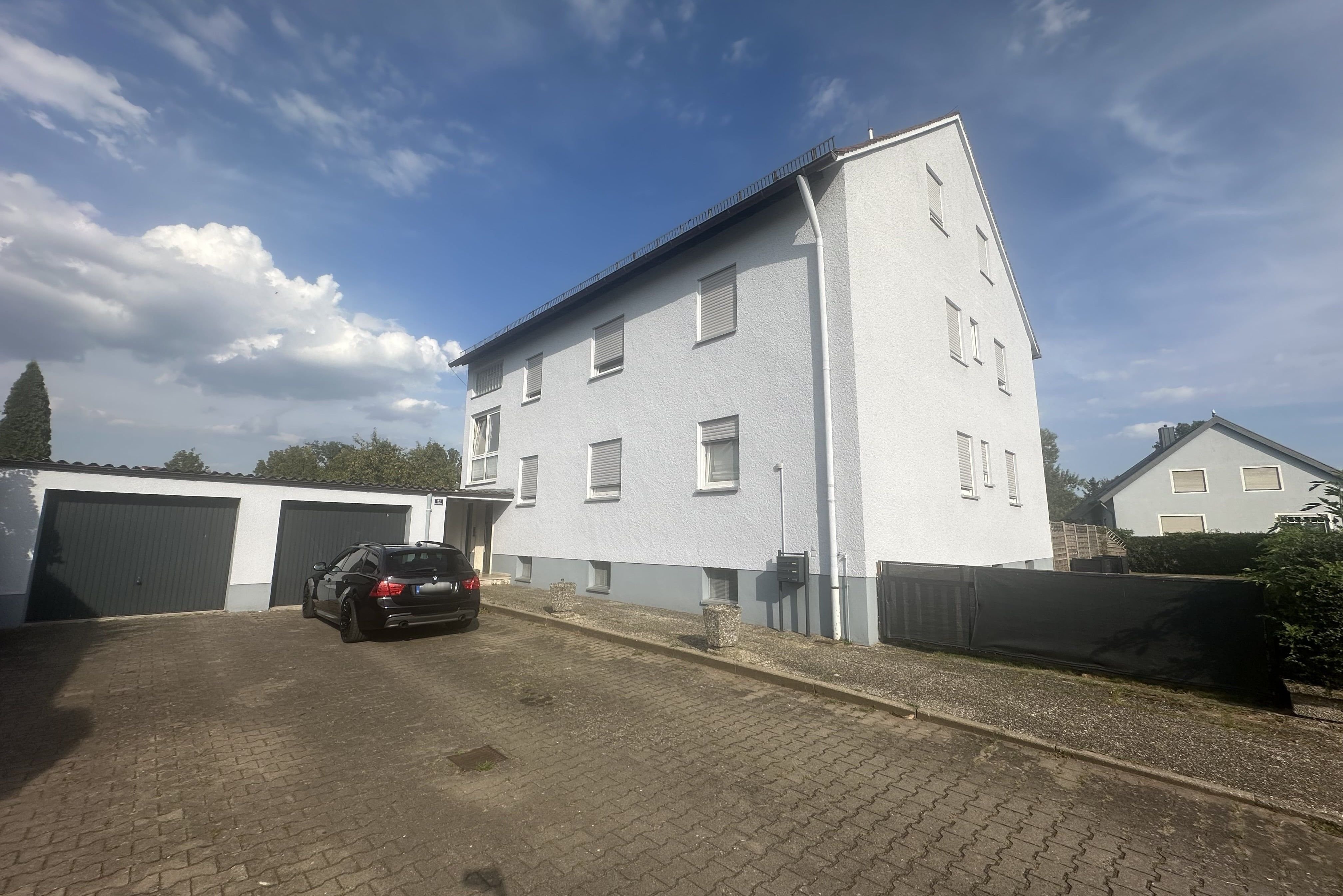 Mehrfamilienhaus zum Kauf 599.000 € 13 Zimmer 279 m²<br/>Wohnfläche 818 m²<br/>Grundstück Neuendettelsau Neuendettelsau 91564