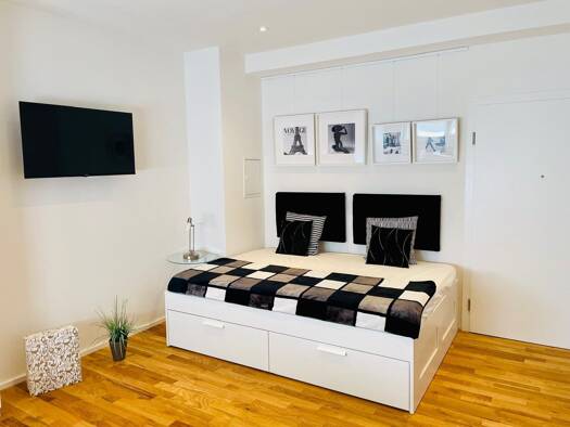 Wohnung zur Miete 580 € 1 Zimmer 24 m² Geschoss 2/4 frei ab 01.08.2026 Alt-Saarbrücken Saarbrücken 66117