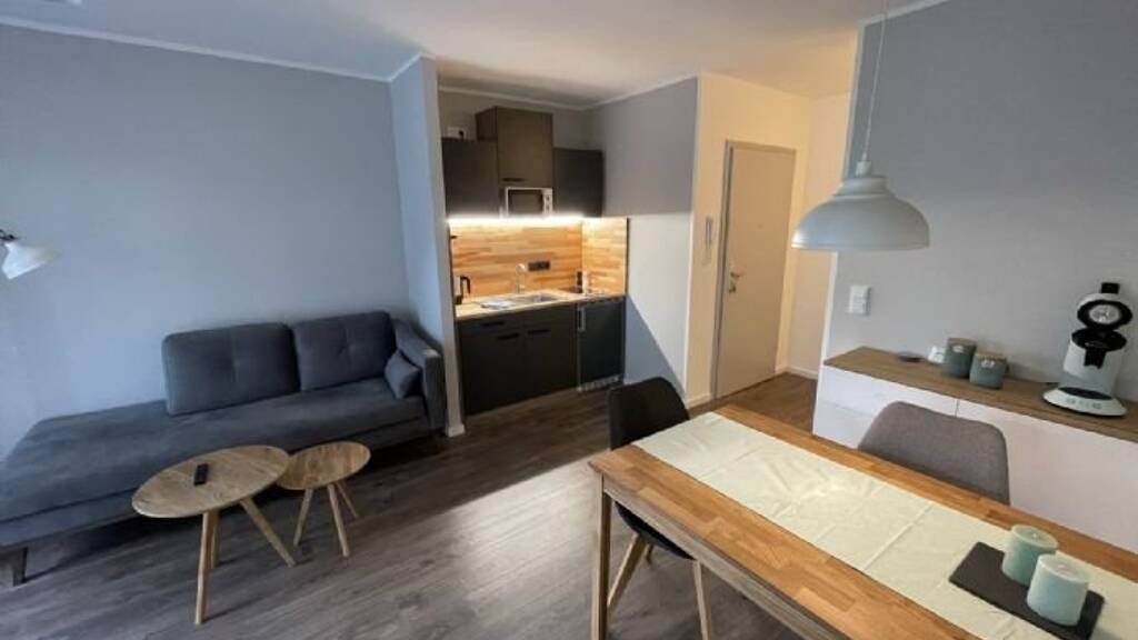 Studio zur Miete 1.500 € 42 m² Wesertor Kassel 34125