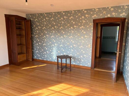 Haus zum Kauf 395.000 € 7 Zimmer 209 m² 549 m² Grundstück frei ab sofort Arnstadt Arnstadt 99310