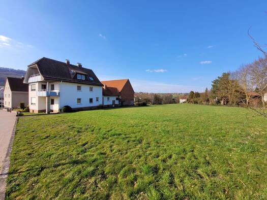 Einfamilienhaus zum Kauf provisionsfrei 295.000 € 10 Zimmer 240 m² 8.206 m² Grundstück Ransbacher Straße 10 Ausbach Hohenroda 36284