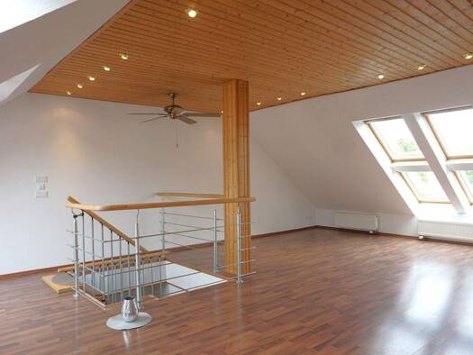 Wohnung zur Miete 860 € 4 Zimmer 103 m² 2. Geschoss Bunnenbergstraße 8 Hainholz Hannover 30165