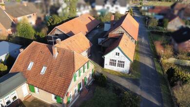 Mehrfamilienhaus zum Kauf 384.000 € 8 Zimmer 220 m² 2.319 m² Grundstück frei ab sofort Wieckenberg Wietze 29323