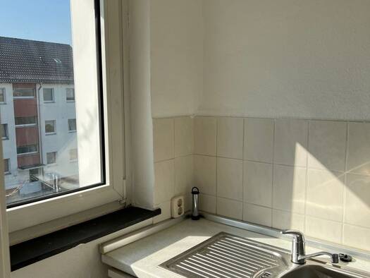 Wohnung zur Miete 300 € 1 Zimmer 32 m² Geschoss 2/4 frei ab sofort Gebrüder-Grimm-Straße 37 Flechtorf Lehre 38165