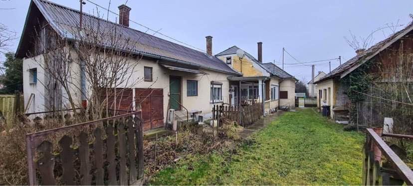 Bauernhaus zum Kauf provisionsfrei 59.000 € 3 Zimmer 120 m²<br/>Wohnfläche 4.600 m²<br/>Grundstück ab sofort<br/>Verfügbarkeit Einfamilienhaus 1 Gyékényes 8315