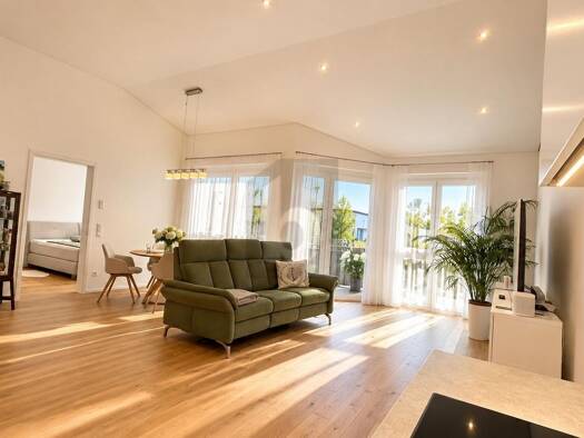 Wohnung zur Miete 1.130 € 2 Zimmer 72 m² 2. Geschoss Jestetten Jestetten 79798