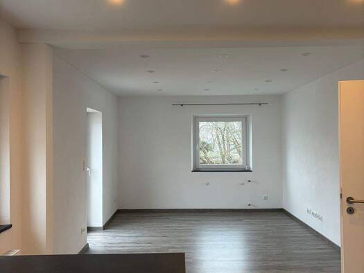 Terrassenwohnung zur Miete 600 € 2,5 Zimmer 75 m² 1. Geschoss frei ab 01.06.2026 Weidener Straße 23 Floß 92685