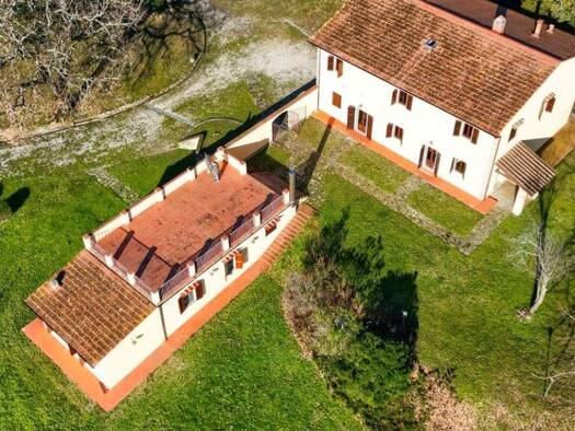 Haus zum Kauf 1.000.000 € 490 m² Scarperia 50038