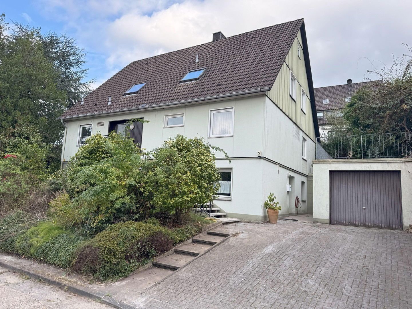 Einfamilienhaus zum Kauf provisionsfrei 549.000 € 7,5 Zimmer 186 m²<br/>Wohnfläche 671 m²<br/>Grundstück Überruhr-Hinsel Essen 45277