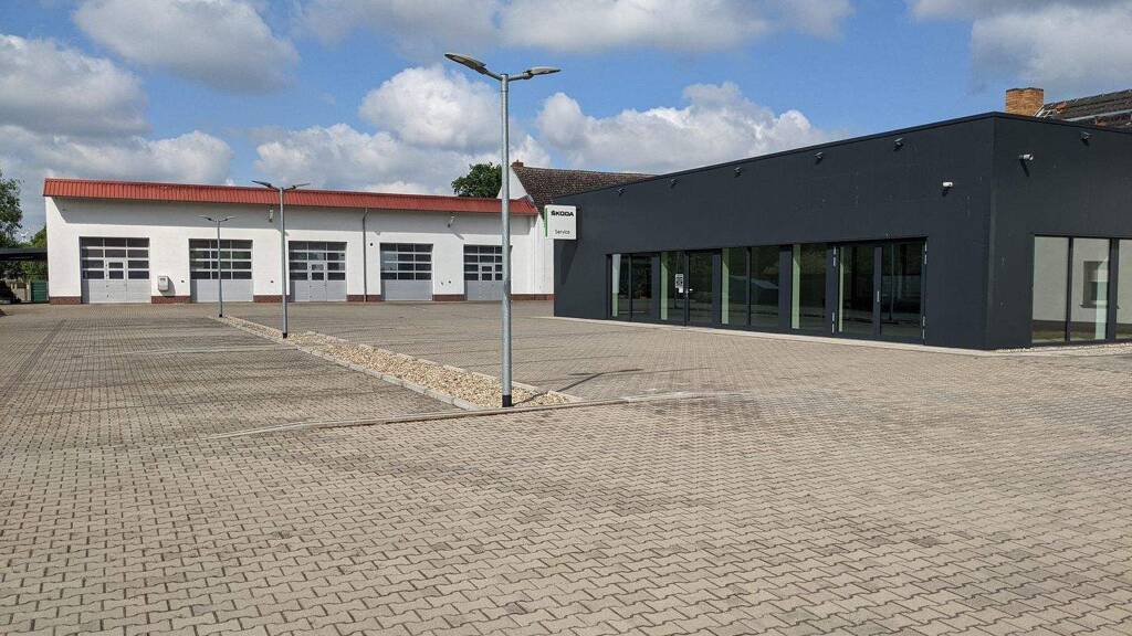 Werkstatt zum Kauf 398.000 € 250 m² Lagerfläche Groß Naundorf Annaburg 06925