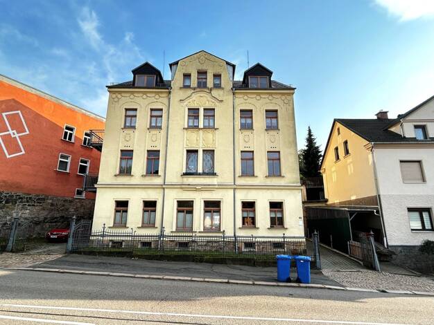 Wohnung zum Kauf 30.200 € 1 Zimmer 37,8 m² 1. Geschoss frei ab 01.11.2026 Auerbacher Straße 40 Kirchberg Kirchberg 08107