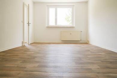 Wohnung zur Miete 199 € 1 Zimmer 32,1 m² 4. Geschoss Schrotebogen 2 Neustädter Platz Magdeburg 39126