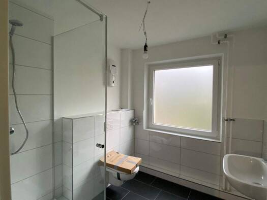 Wohnung zur Miete 995 € 2 Zimmer 70 m² EG frei ab sofort Winsener Straße 130a Langenbek Hamburg 21077