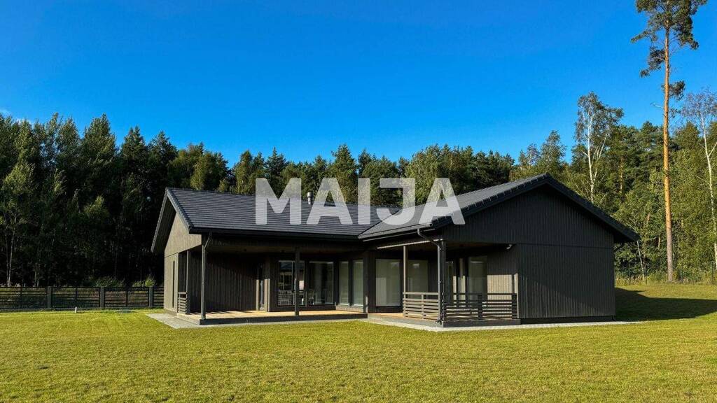 Einfamilienhaus zum Kauf 420.000 € 4 Zimmer 142 m² 2.409 m² Grundstück Kracu 6 Babite 2107