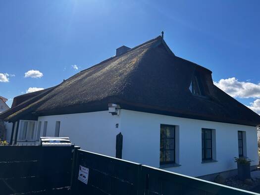 Doppelhaushälfte zum Kauf 394.000 € 5 Zimmer 160 m² 516 m² Grundstück frei ab sofort Rosenstraße 17 Wieck Greifswald 17493