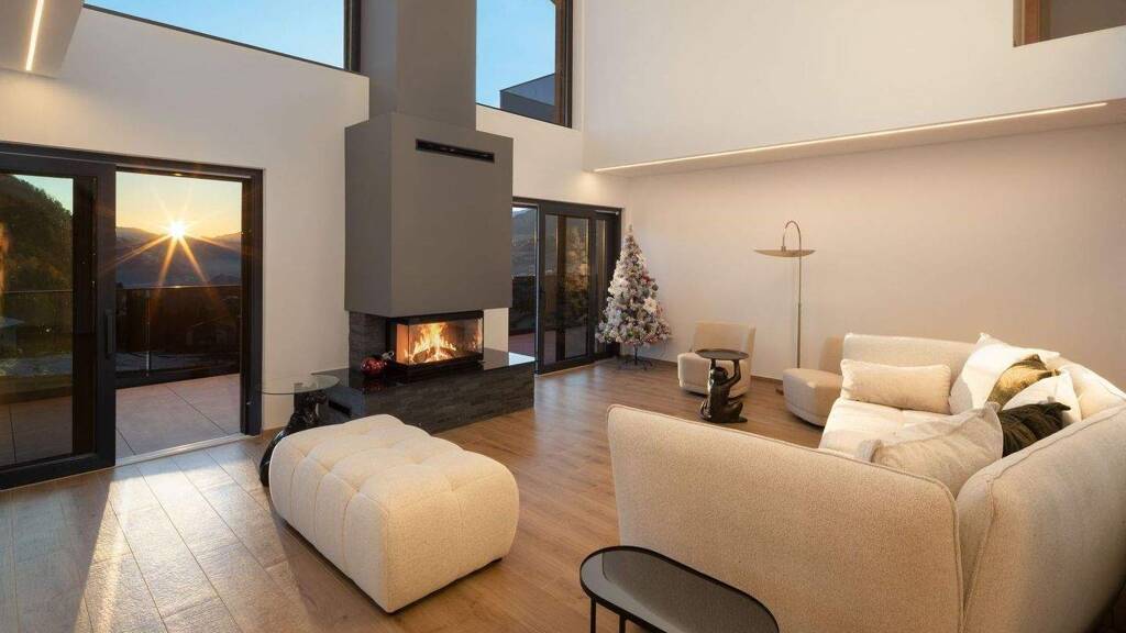 Villa zum Kauf 3.520.450 € 7 Zimmer 211 m² Route du Lac Lens 1978