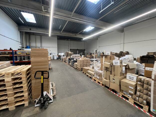 Halle/Industriefläche zur Miete provisionsfrei 1.186 m² Lagerfläche teilbar ab 1.476 m² Stelle Stelle 21435