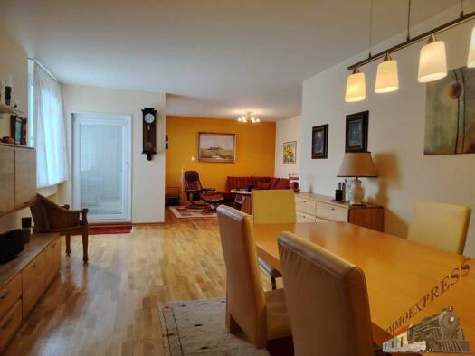 Wohnung zum Kauf 368.000 € 4 Zimmer 122 m² Baden 2500