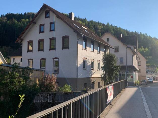 Wohnung zur Miete 850 € 3 Zimmer 98 m² 1. Geschoss frei ab 01.01.2027 Neuenbürg Neuenbürg 75305