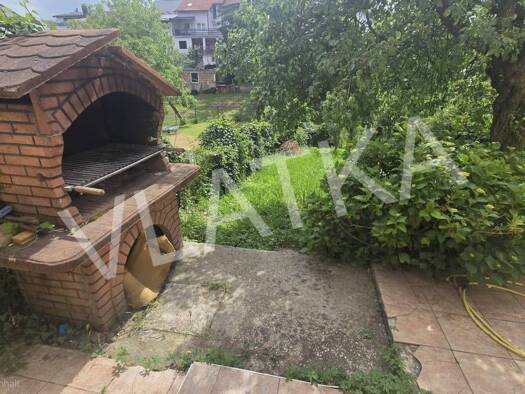 Haus zum Kauf 599.000 € 8 Zimmer 300 m² Zagreb