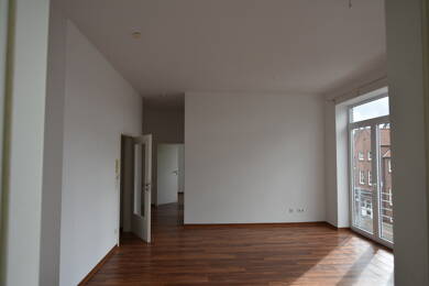 Wohnung zur Miete 800 € 3 Zimmer 75 m² Dachgeschoss, 1. Geschoss Leer Leer 26789