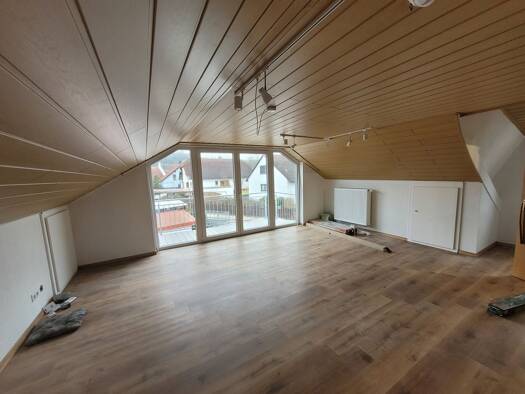 Wohnung zur Miete 750 € 3 Zimmer 75 m² Geschoss 1/1 frei ab sofort Brodswinden Ansbach 91522